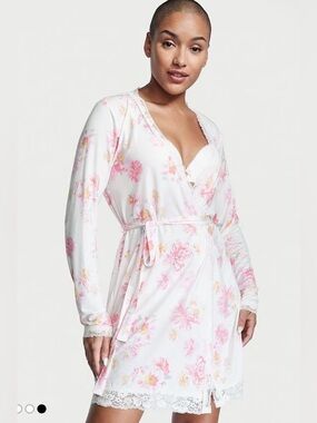 Victoria's Secret Pink Peony Bunches Modal Lace-Trim Wrap Robe